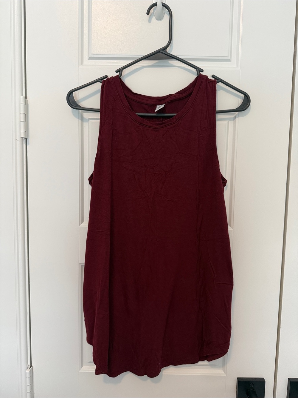 Old Navy Women’s Tank Top in Burgundy